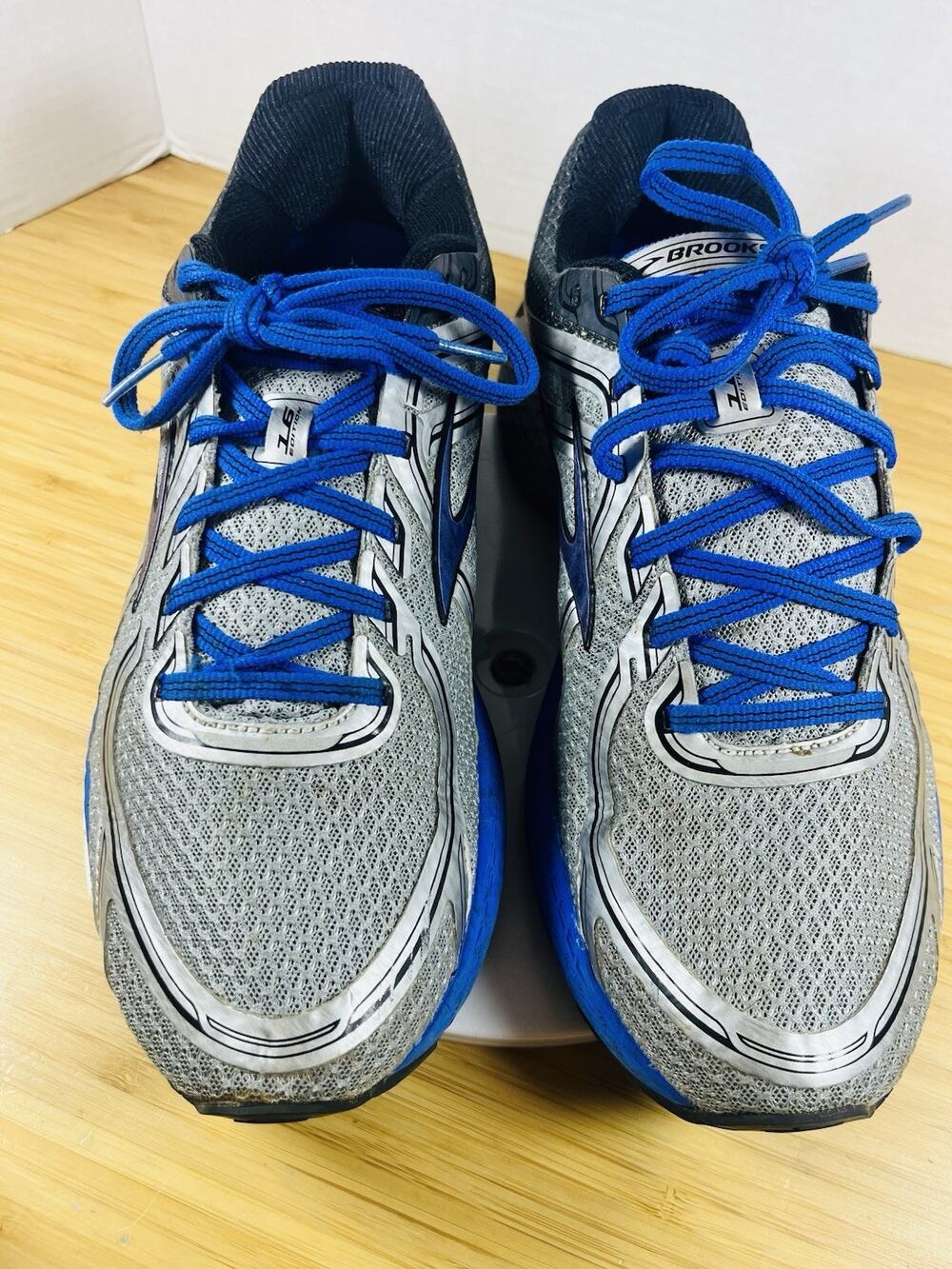 Brooks Adrenaline GTS 16 Men's Running Shoes - Size 10.5 Medium